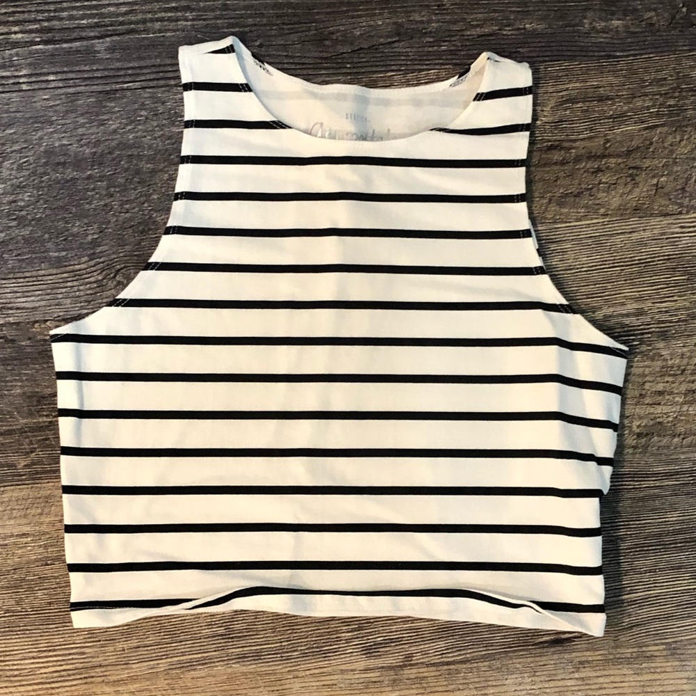 AEROPOSTALE CROP TOP